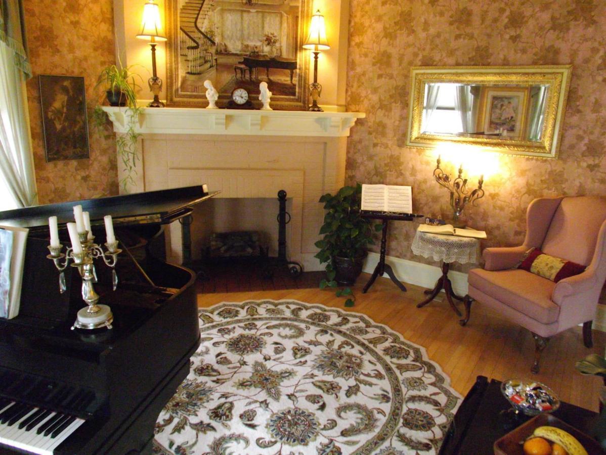 The Patriot House Bed & Breakfast Annville Exteriör bild